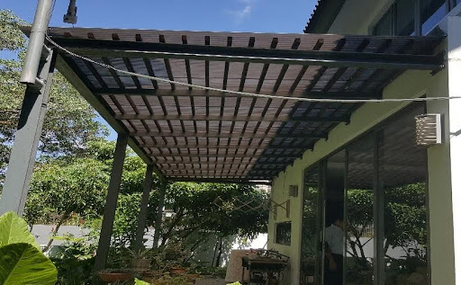 Bungalore House Canopy at Kuching 